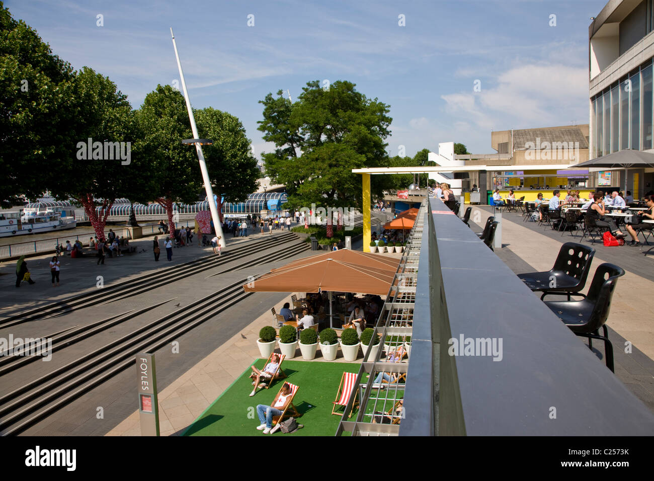 Restaurant outside the Festival Hall in the South Bank Centre overlooking the Thames Stock Photo