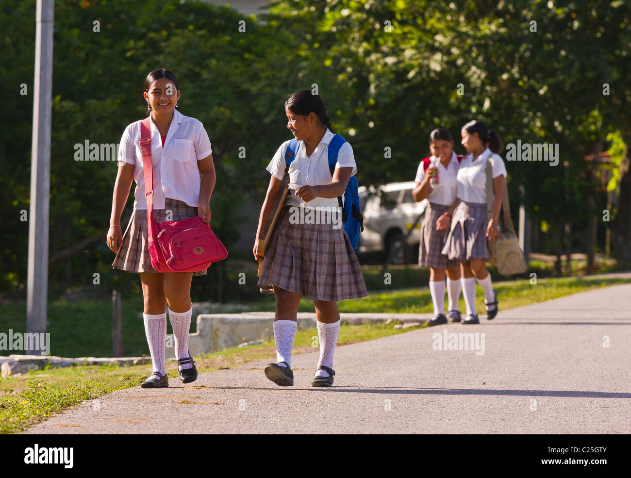 School girls uniform walking hi-res stock photography and images - Alamy