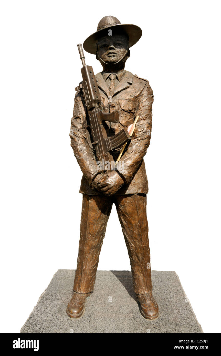 Maidstone, Kent, England, UK. Bronze statue of a Gurkha soldier in front of Maidstone Museum. Unveiled Oct 2008 Stock Photo