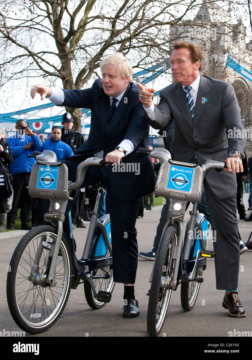 Mayor Boris Johnson and Hollywood Star and former California Governor Arnold Schwarzenegger on Boris Bikes Stock Photo