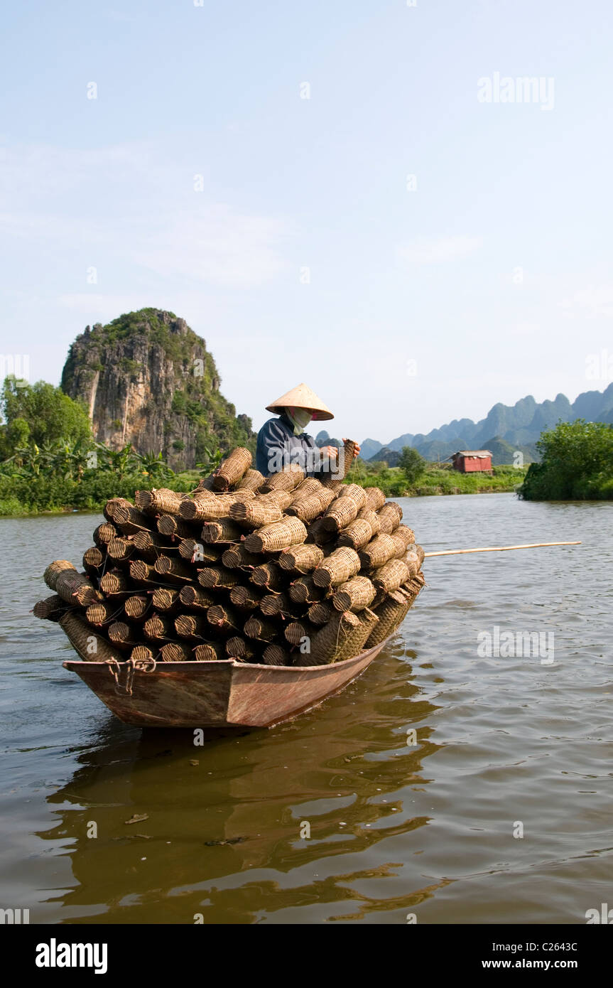 Fish traps on a sampan on the Swan River in My Duc District, Vietnam Stock Photo Alamy