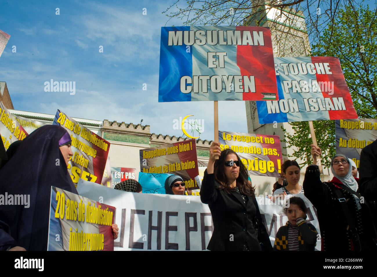 Paris, France, Crowd of Muslim Women with headscarf, Demonstrating Anti discrimination Islamophobia, on Street near Mosquee de Paris Stock Photo