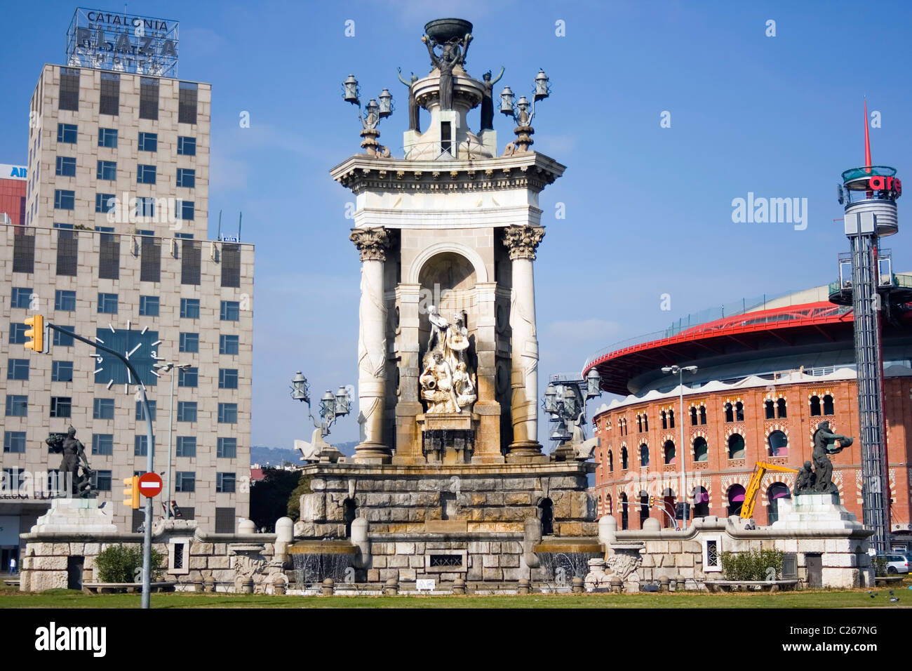 Barcelona, Spain. Fountain in La Plaza de España. Stock Photo