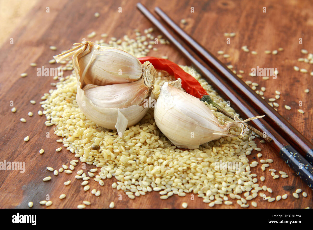 sesame seeds, garlic, chili Asian Still Life Stock Photo Alamy