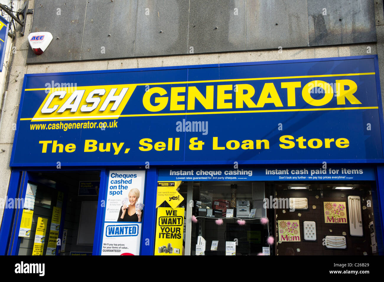 A ' Cash Generator ' shop in a UK high street Stock Photo