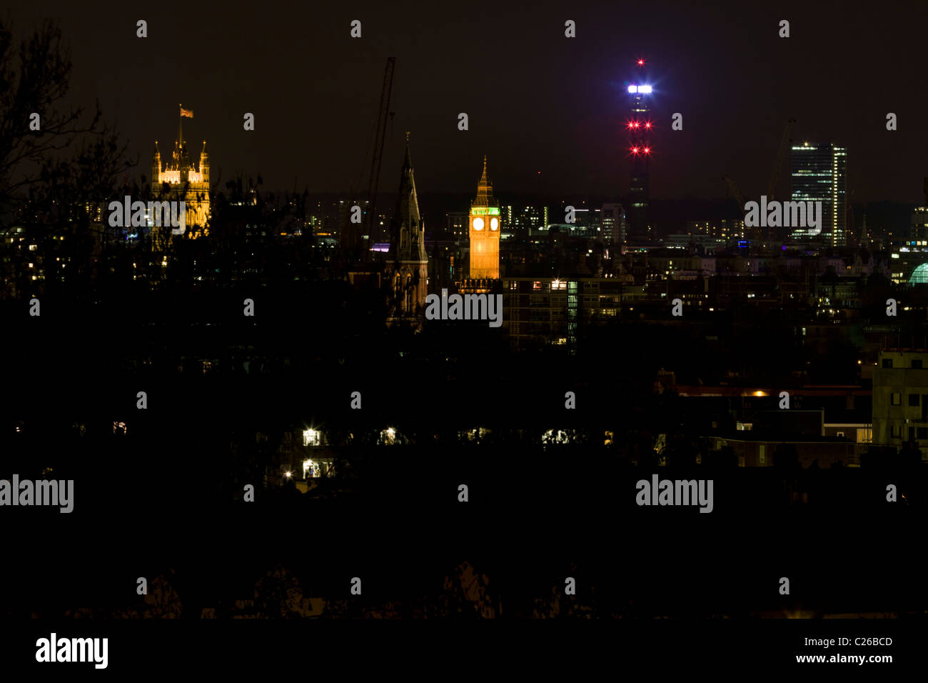 London skyline night bt tower hi-res stock photography and images - Alamy