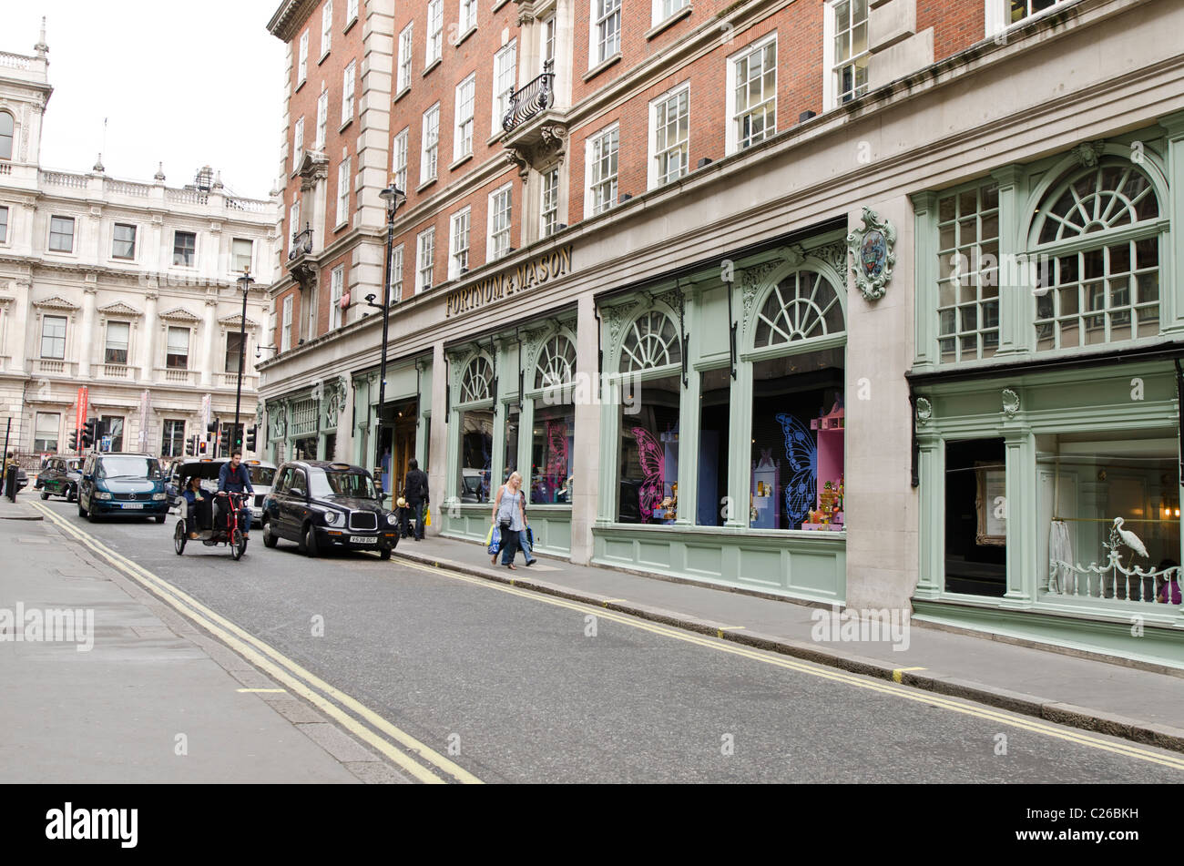 Duke Street Westminster High Resolution Stock Photography and Images - Alamy