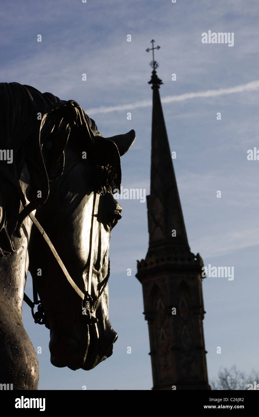 Ride a Cock Horse to Banbury Cross Statue of White Horse and Lady in