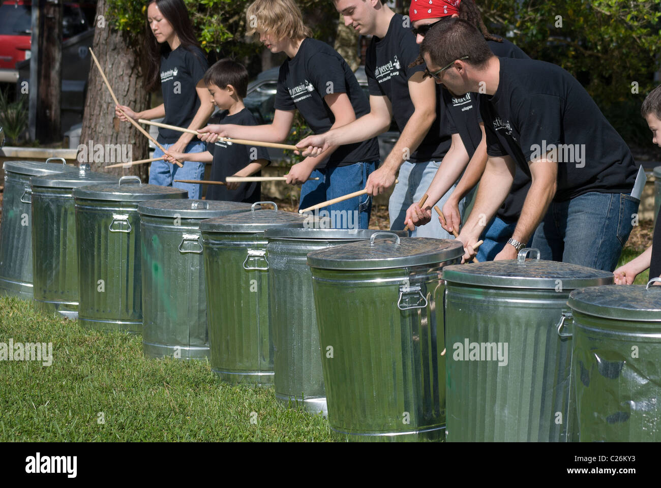 Drum making demonstration hires stock photography and images Alamy