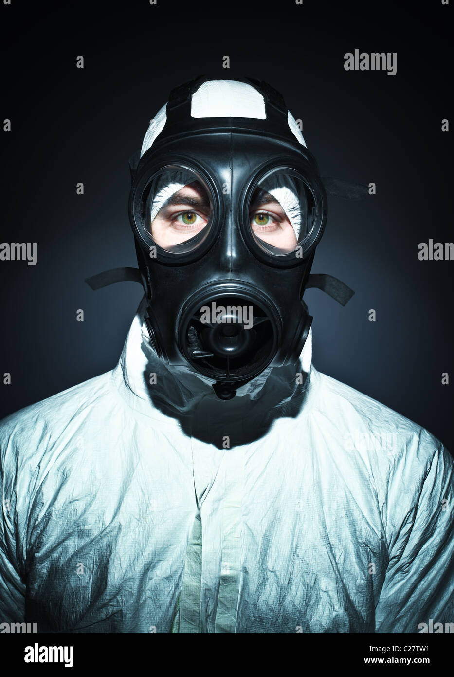 Black gas mask gas mask hi-res stock photography and images - Alamy