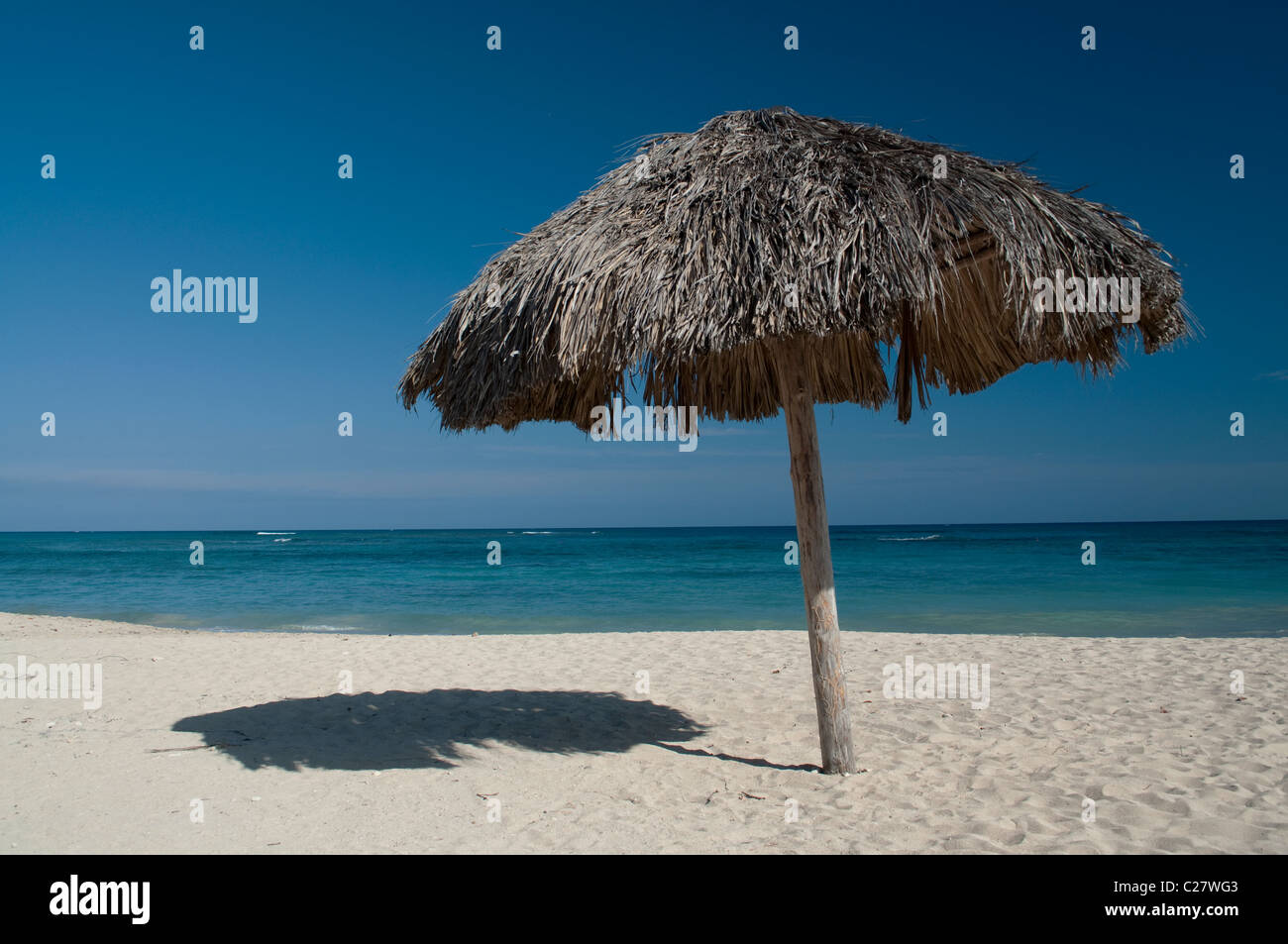 Parasol, Jibacoa Beach, Cuba Stock Photo - Alamy