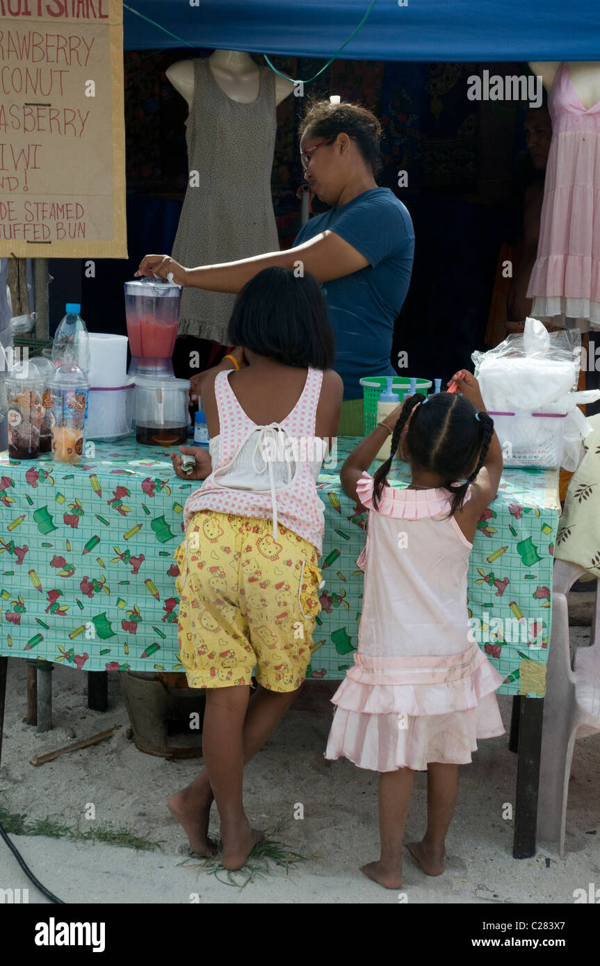 Smoothie stall hires stock photography and images Alamy