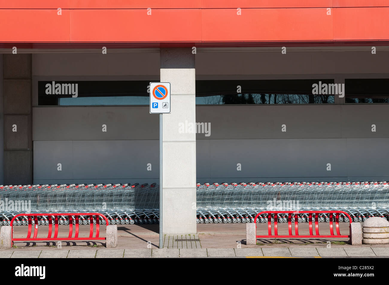 shopping trolley storage area in a supermarket Stock Photo Alamy