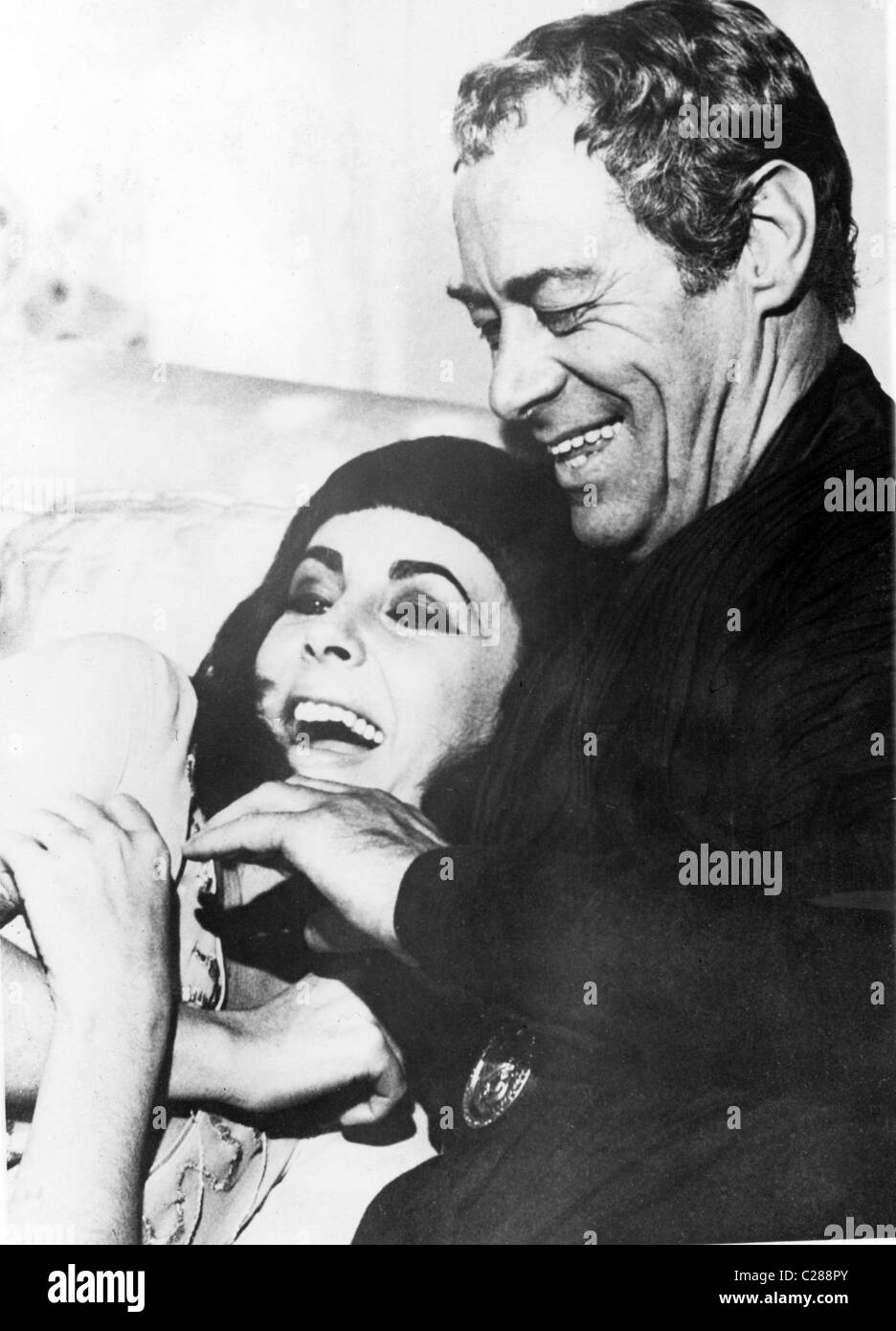 Elizabeth Taylor and Rex Harrison in Cleopatra Stock Photo