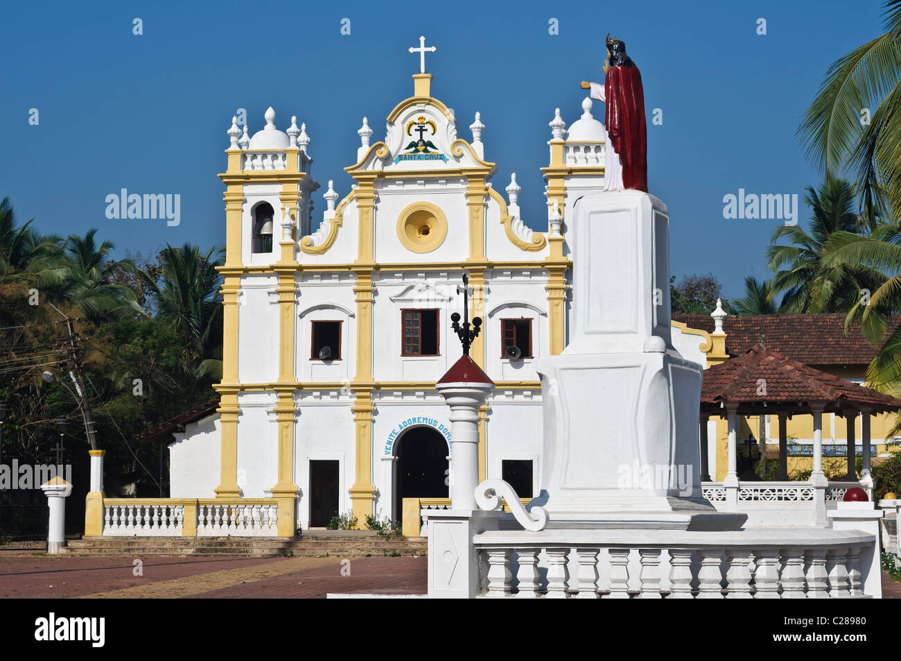Santa cruz church goa hires stock photography and images Alamy