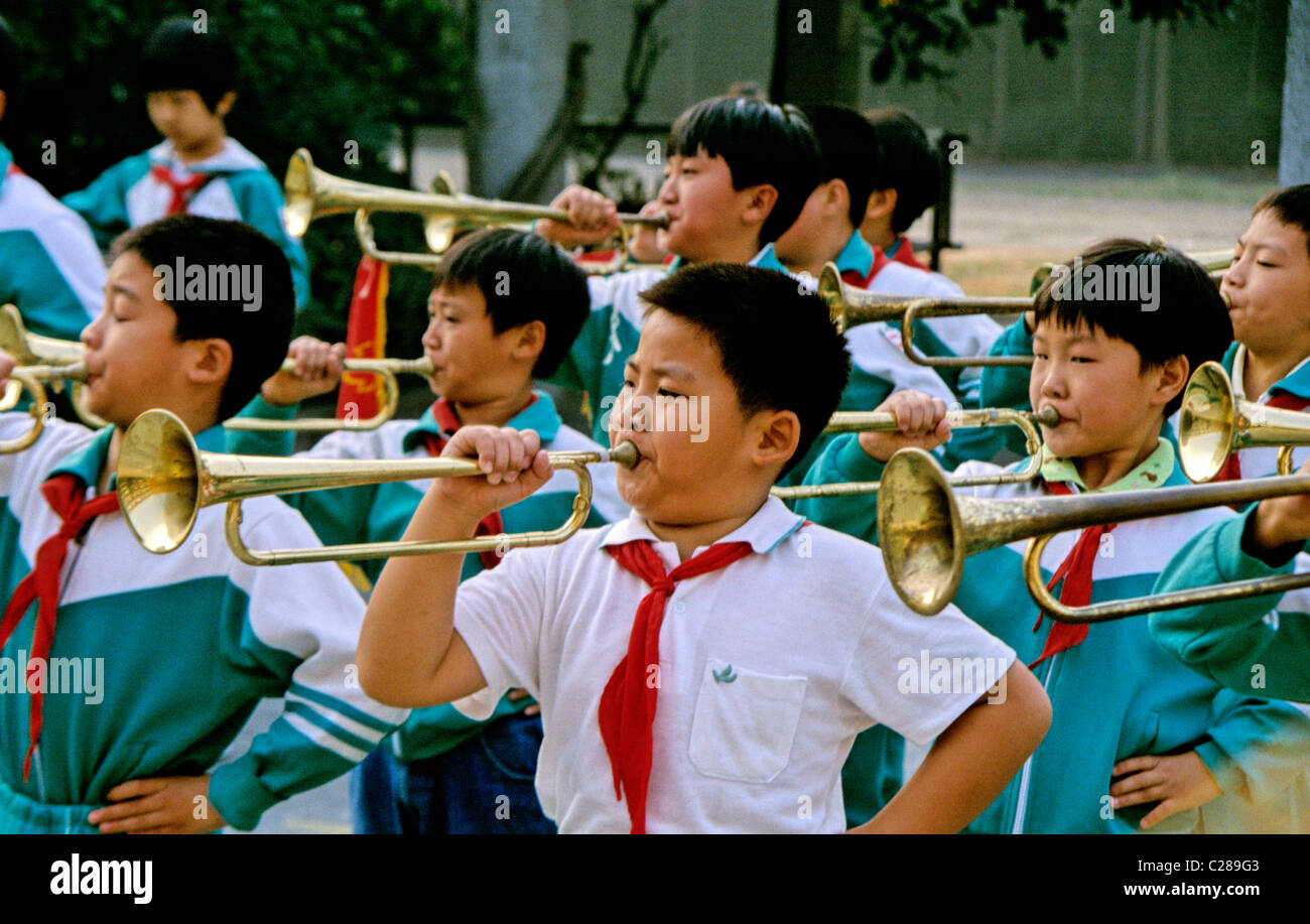 Beijing, China. Children Boys in school band playing at Chinese middle  school. © Bob Kreisel Stock Photo - Alamy