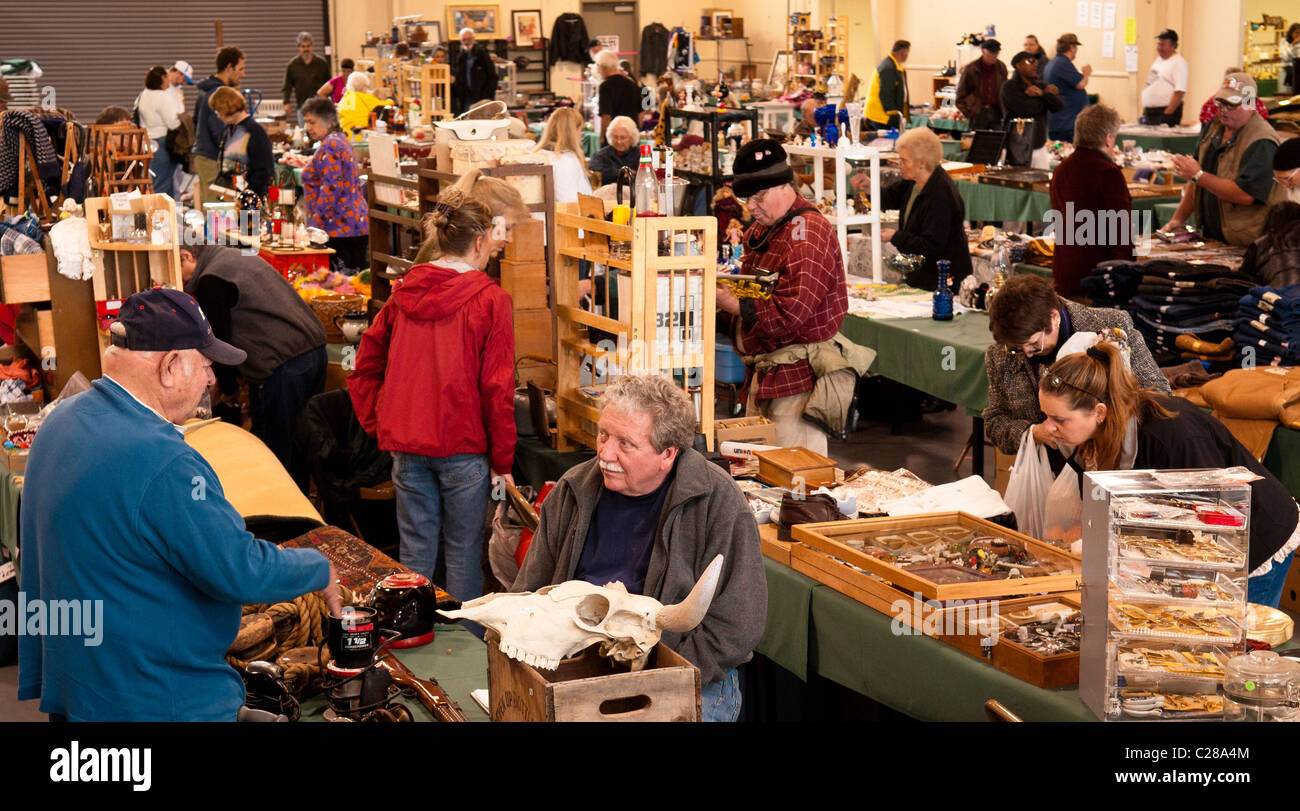 Picc-A-Dilly Flea Market, Eugene, Oregon. Stock Photo