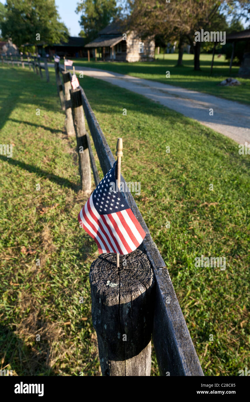 Small American flag on fence Stock Photo - Alamy