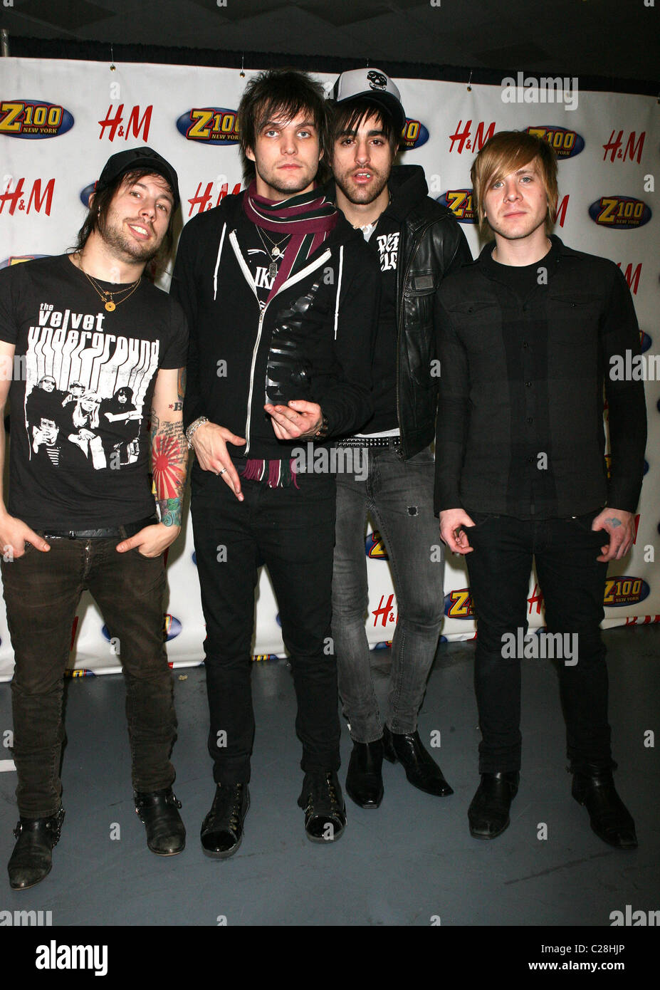 John Keefe, Martin Johnson, Paul DiGiovanni and Bryan Donahue of Boys Like  Girls Z100's Jingle Ball 2009 held at Madison Square Stock Photo - Alamy, image size:927x1390