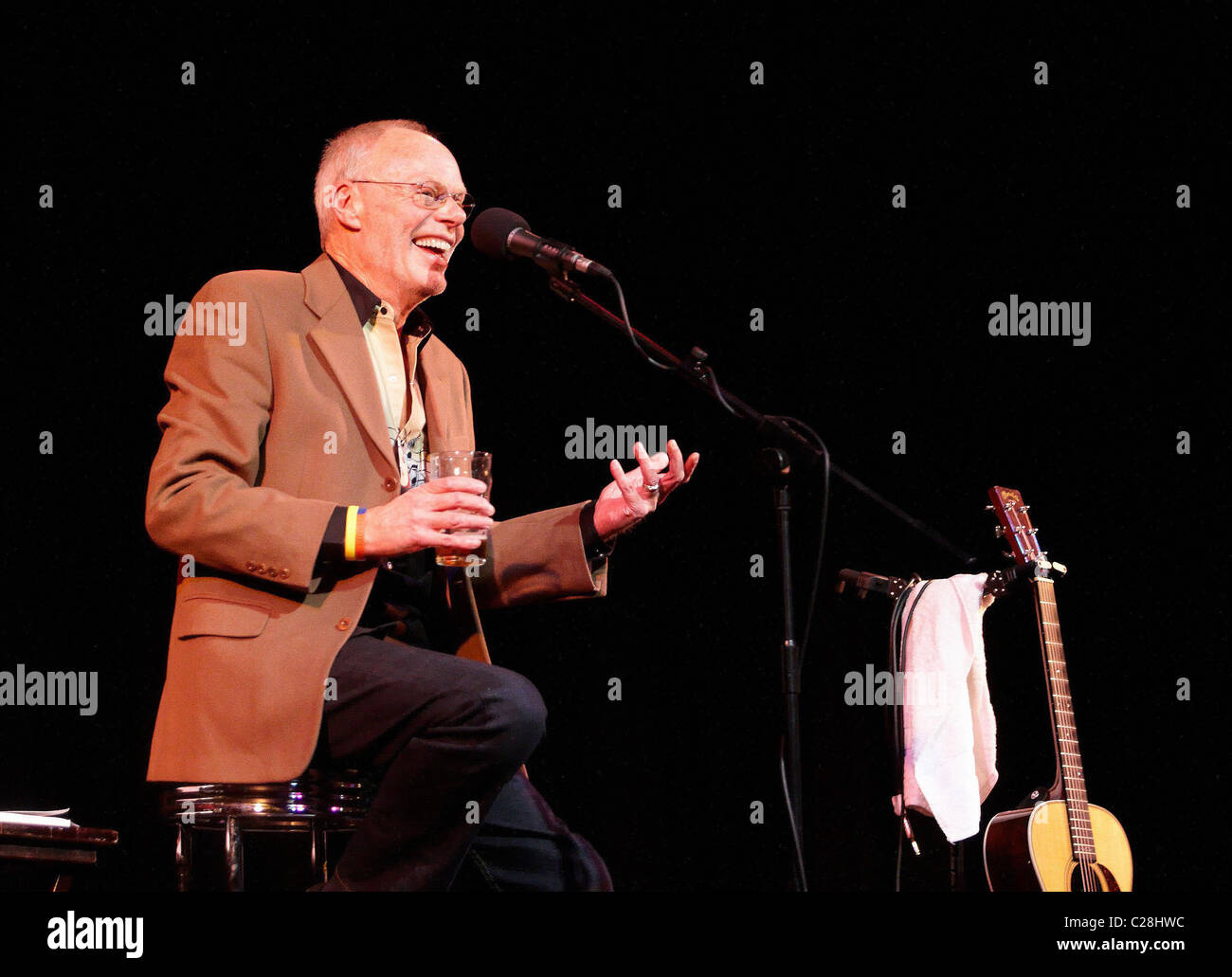 Whispering) Bob Harris of Old Grey Whistle Test fame and current Radio 2 DJ  Tivoli Theatre Wimbourne, England - 03.12.09 Stock Photo - Alamy