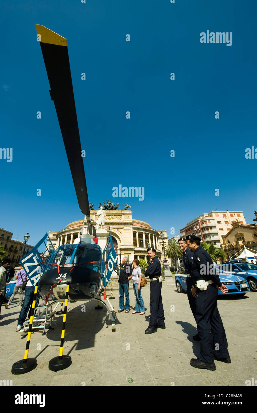 Italy, Sicily, Palermo, police open door day with people simulating and