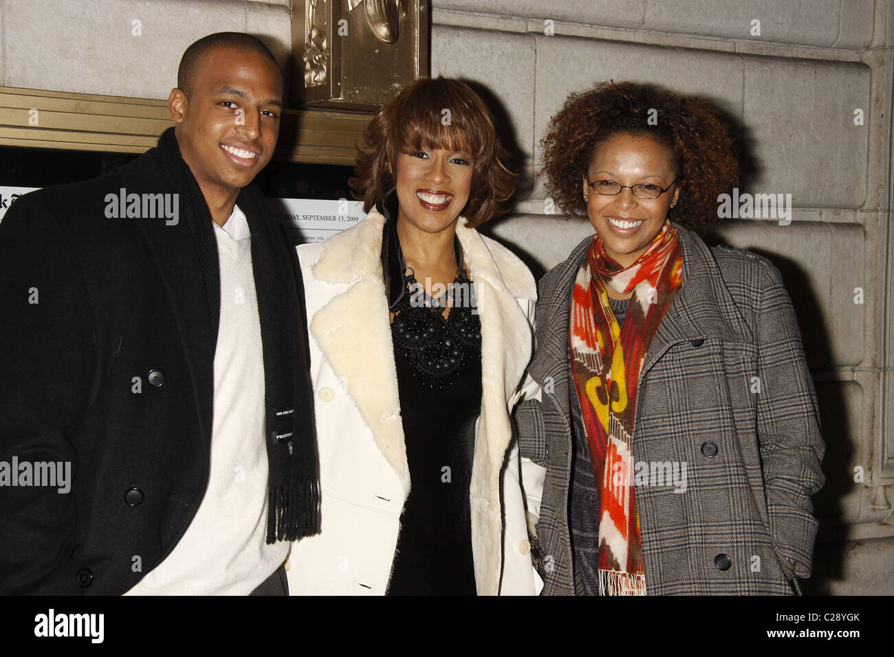 William Bumpus, Gayle King, and Kirby Lynette King Bumpus Opening night of the Broadway play 'Race' at the Ethel Barrymore Stock Photo