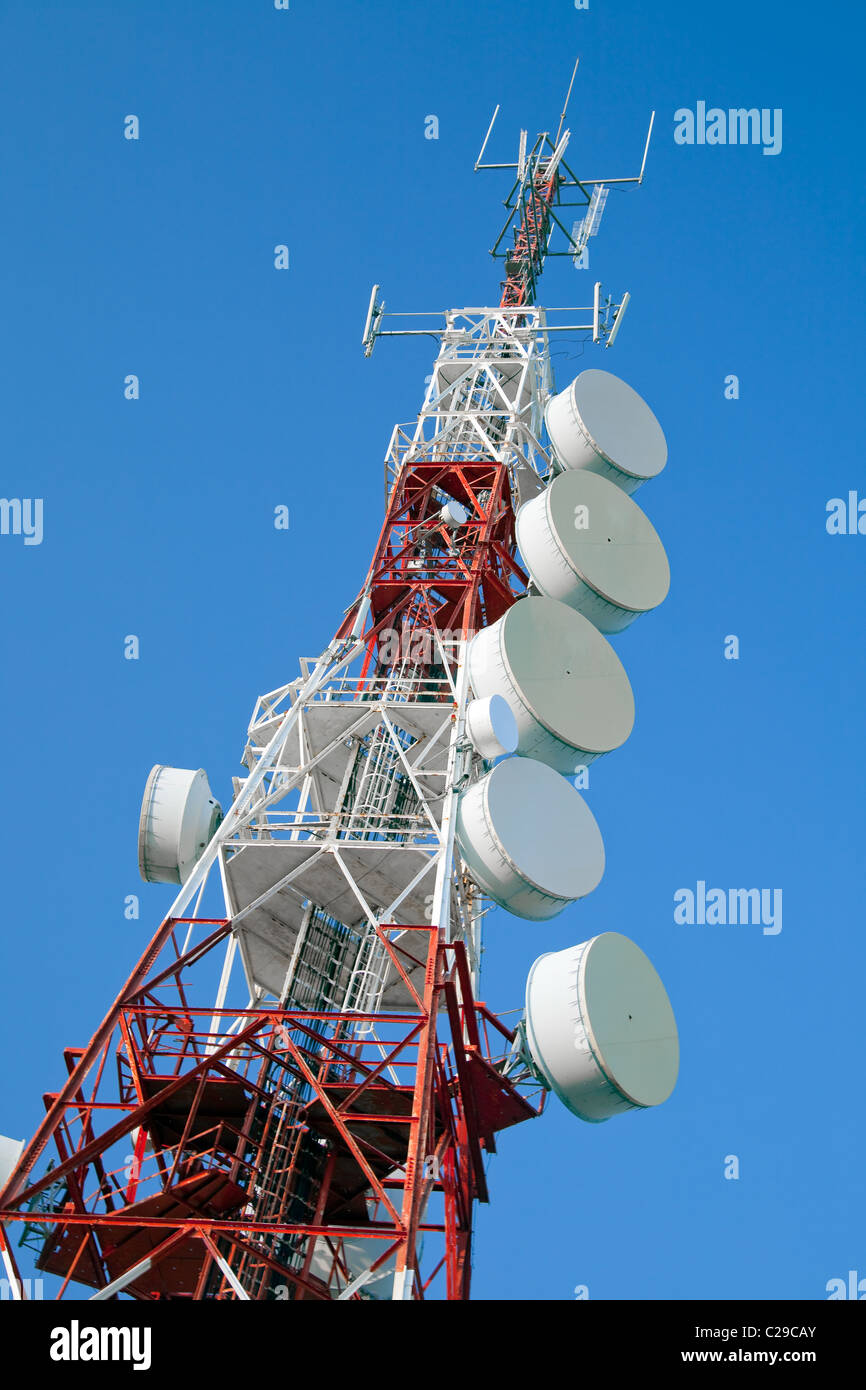 Radio wave tower hi-res stock photography and images - Alamy