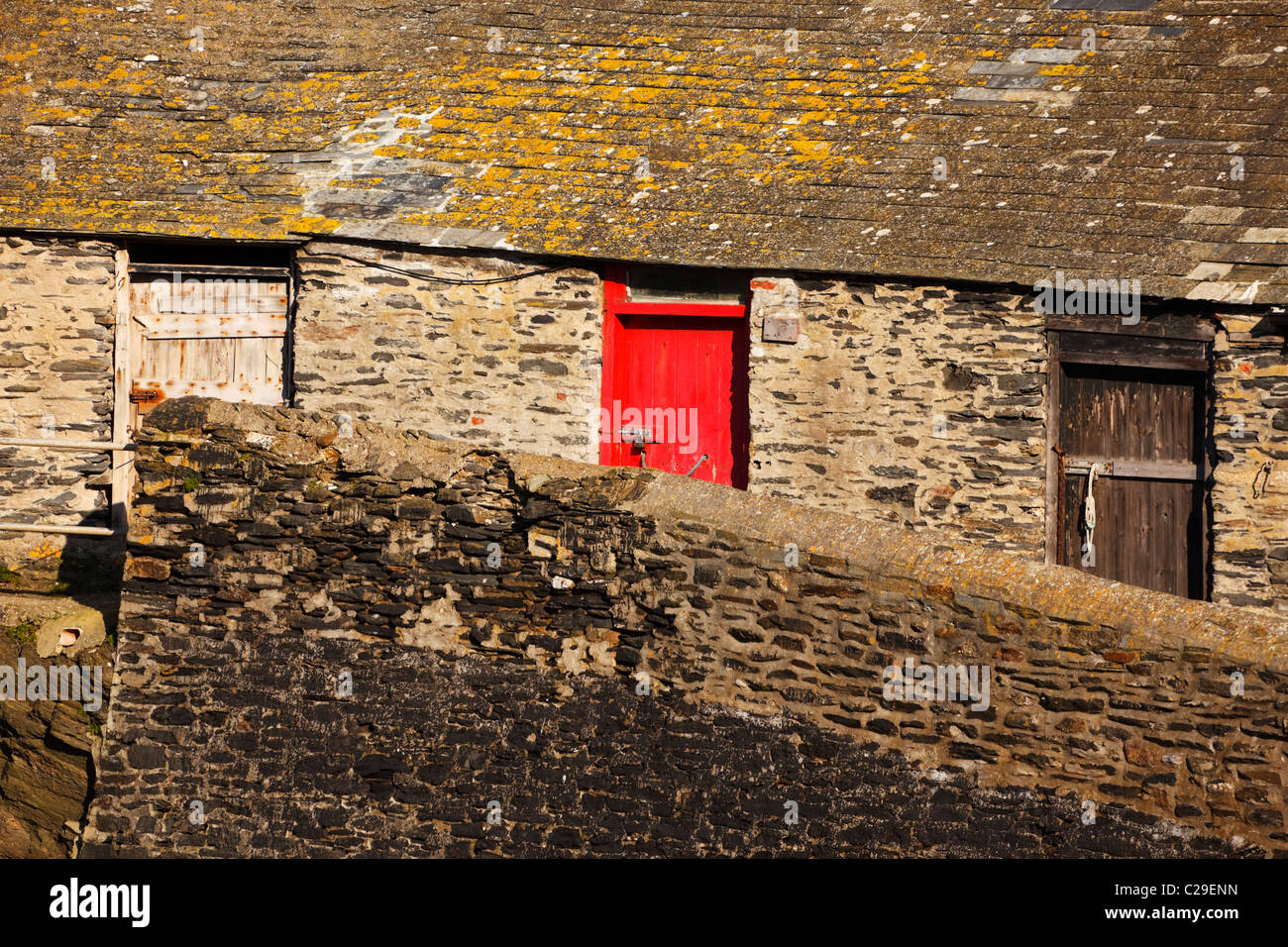 Red Door Fishermans Store Port Isaac Portwenn Cornwall Stock
