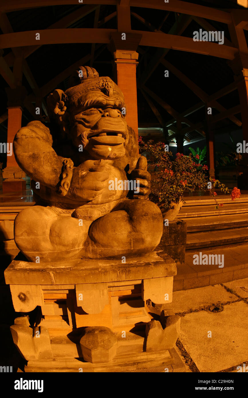 Statue of hindu gods hi-res stock photography and images - Alamy