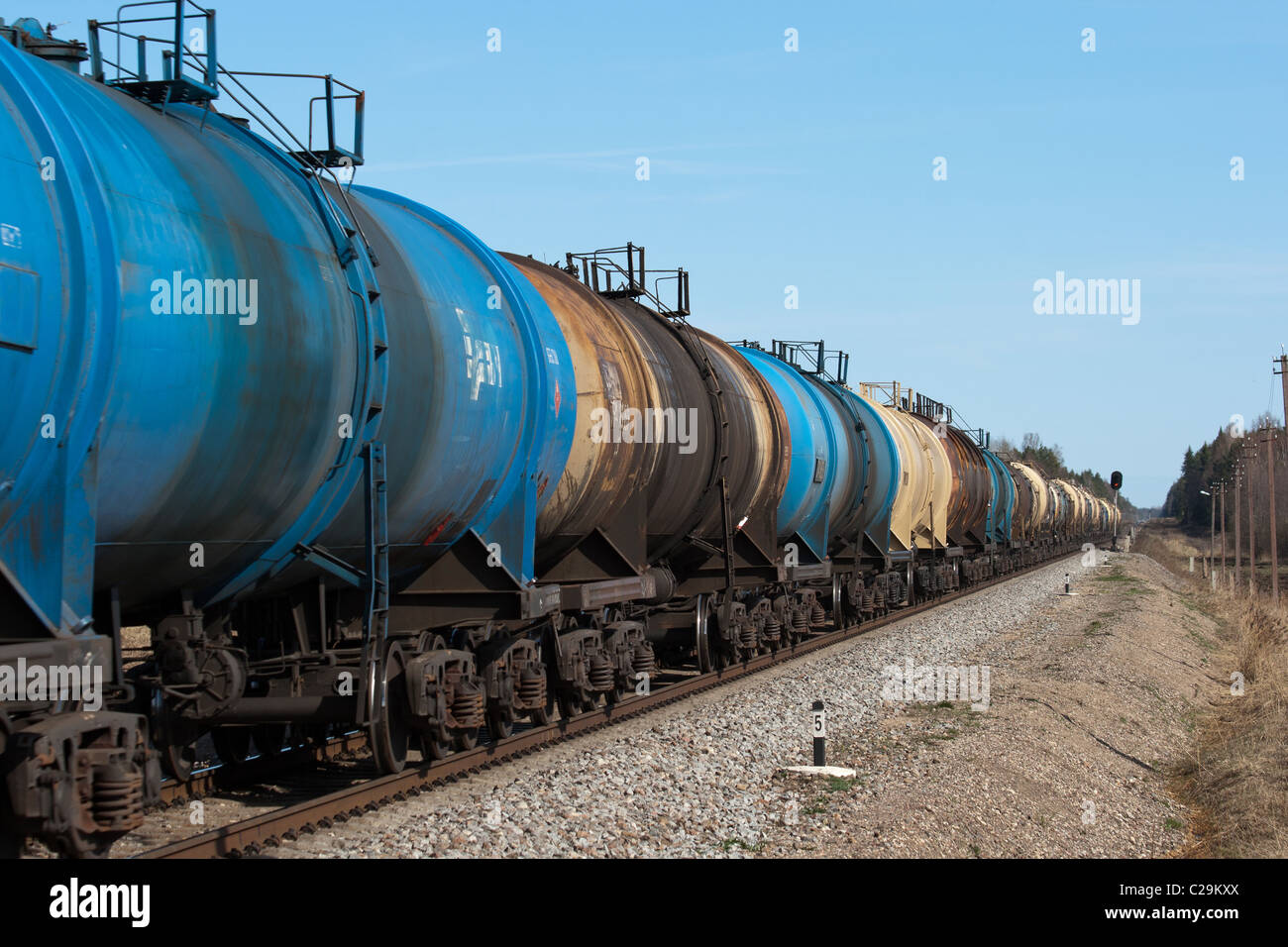 Oil train tank hires stock photography and images Alamy