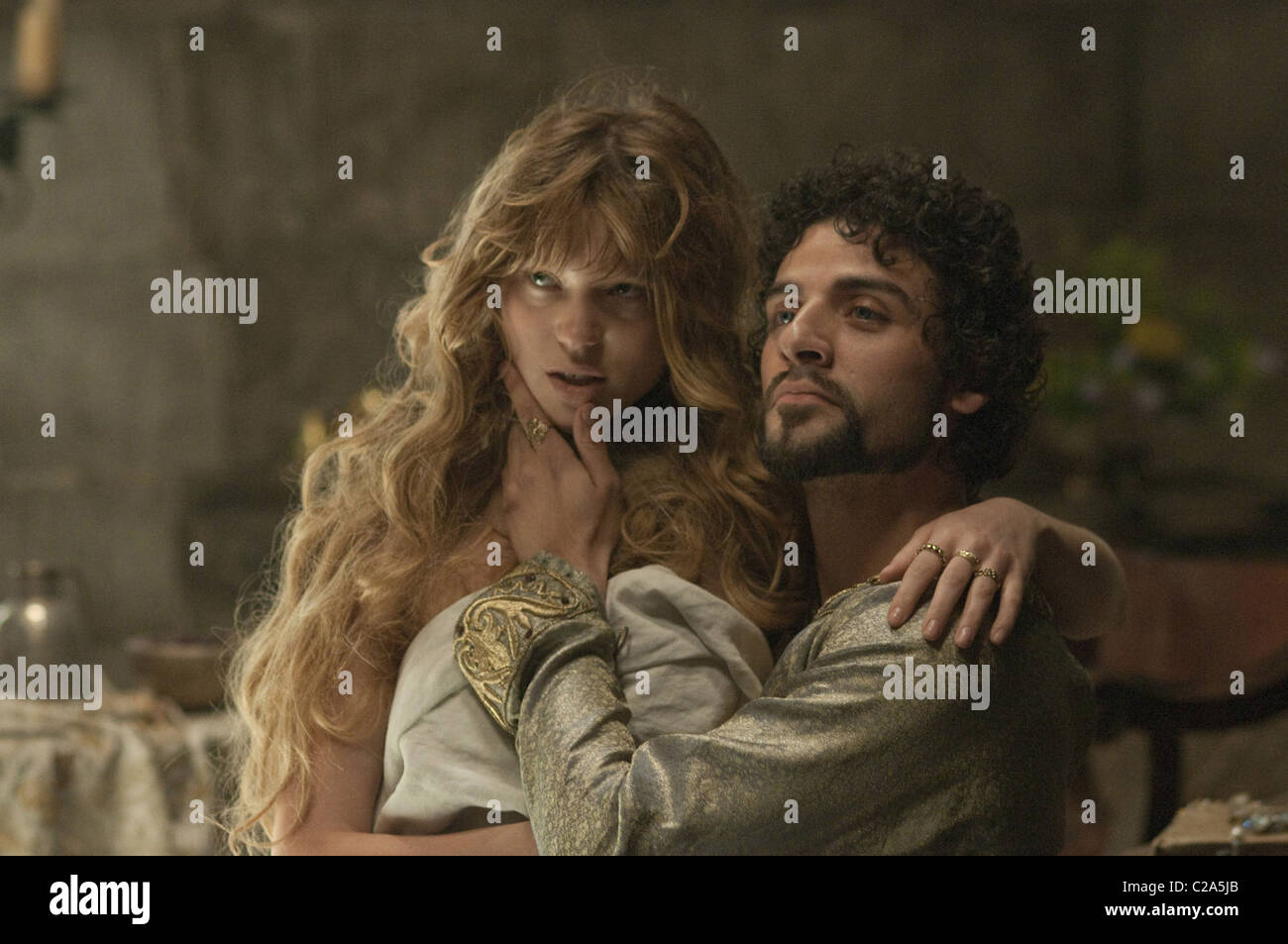 ROBIN HOOD (2010) OSCAR ISAAC, LEA SEYDOUX RIDLEY SCOTT (DIR) 009 MOVIESTORE COLLECTION LTD Stock Photo