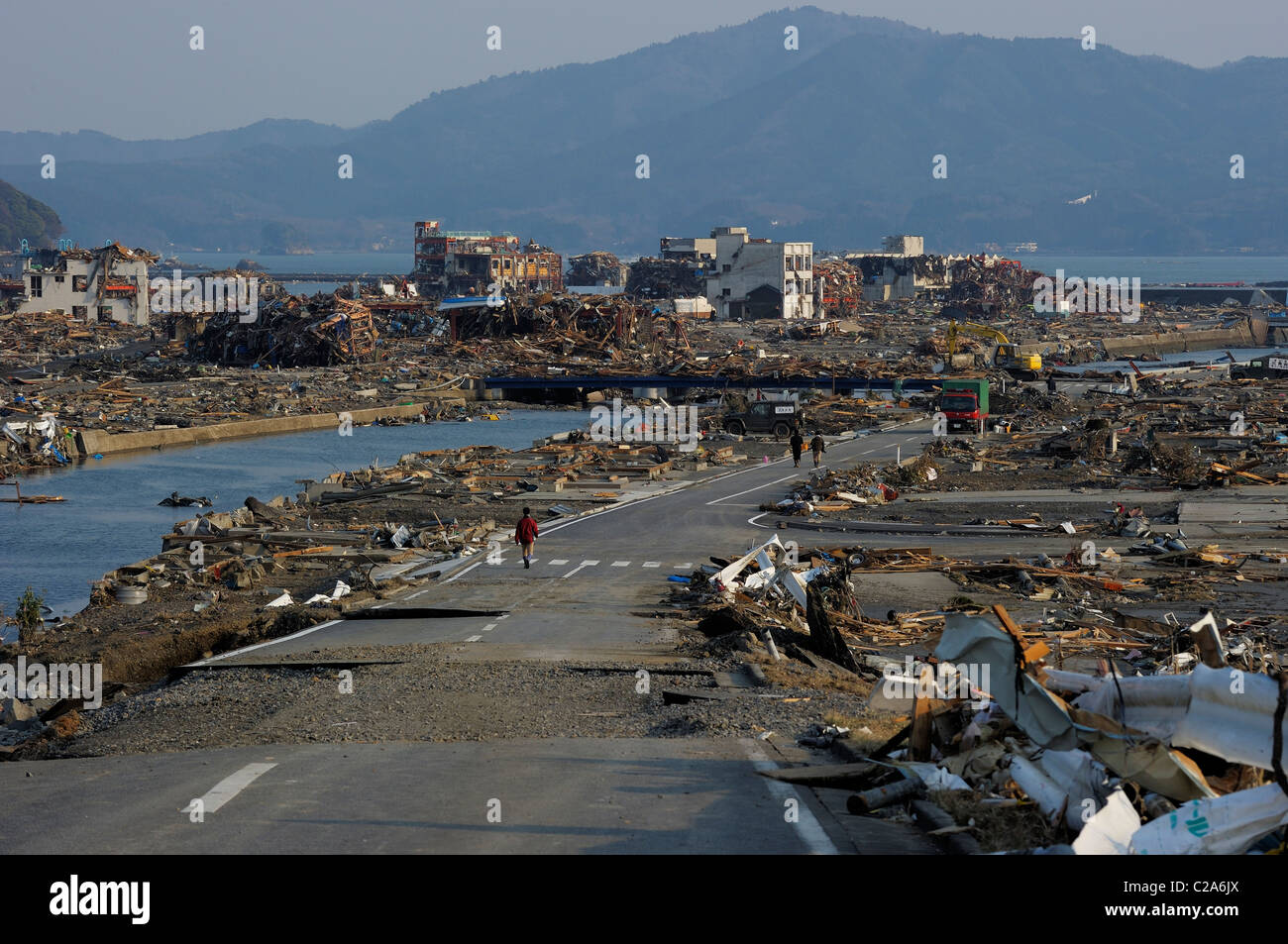 When will the tsunami hit japan est