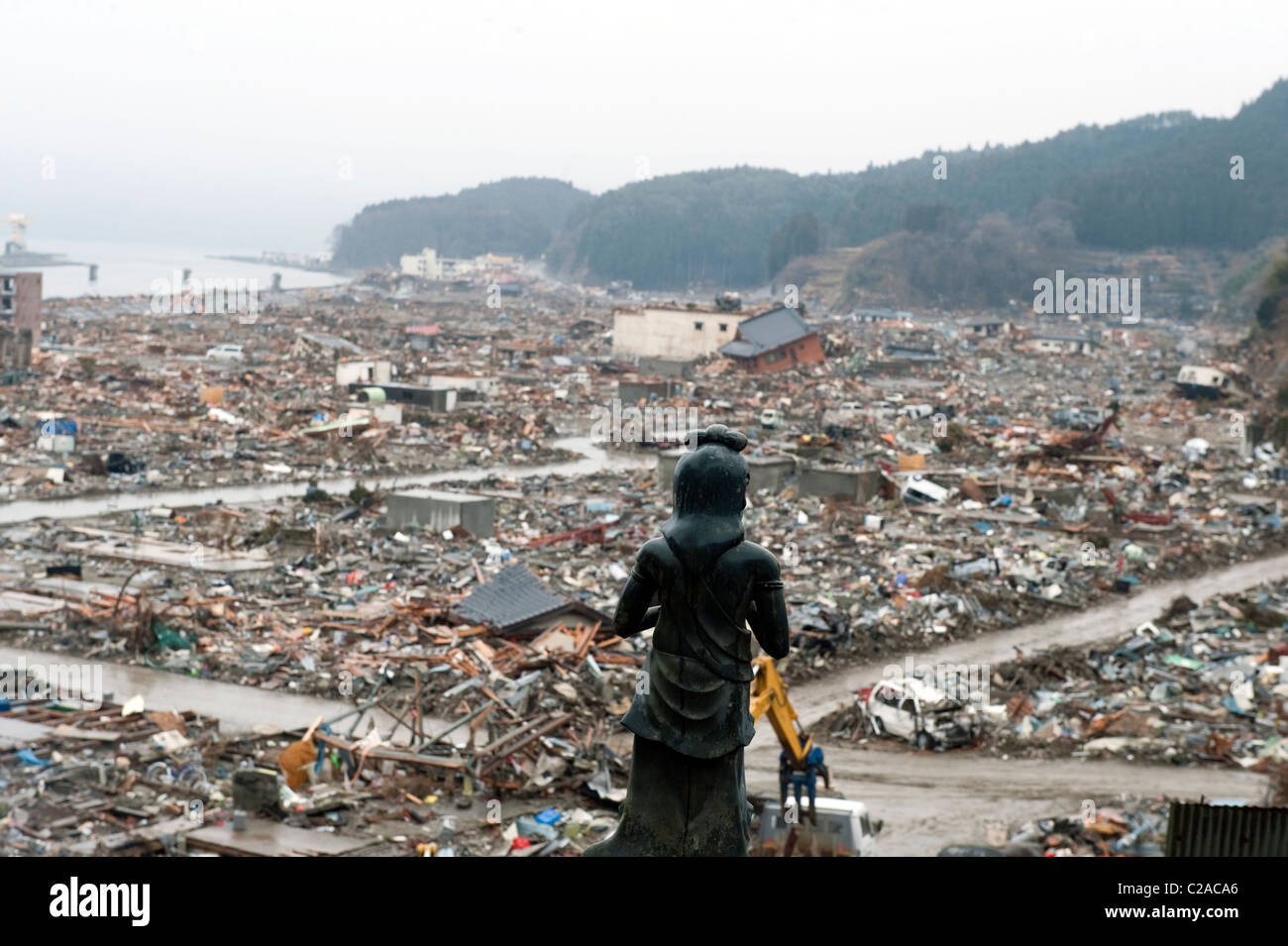 Thousands of homes destroyed after a 9.0 Mw earthquake triggered a Tsunami leaving many homeless in the town of Ofunato, Iwati Stock Photo