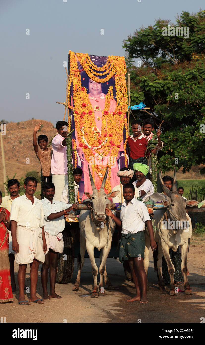 people singing bhajans for the good health of Bhagawan Sathya Sai Baba Andhra Pradesh South India Stock Photo