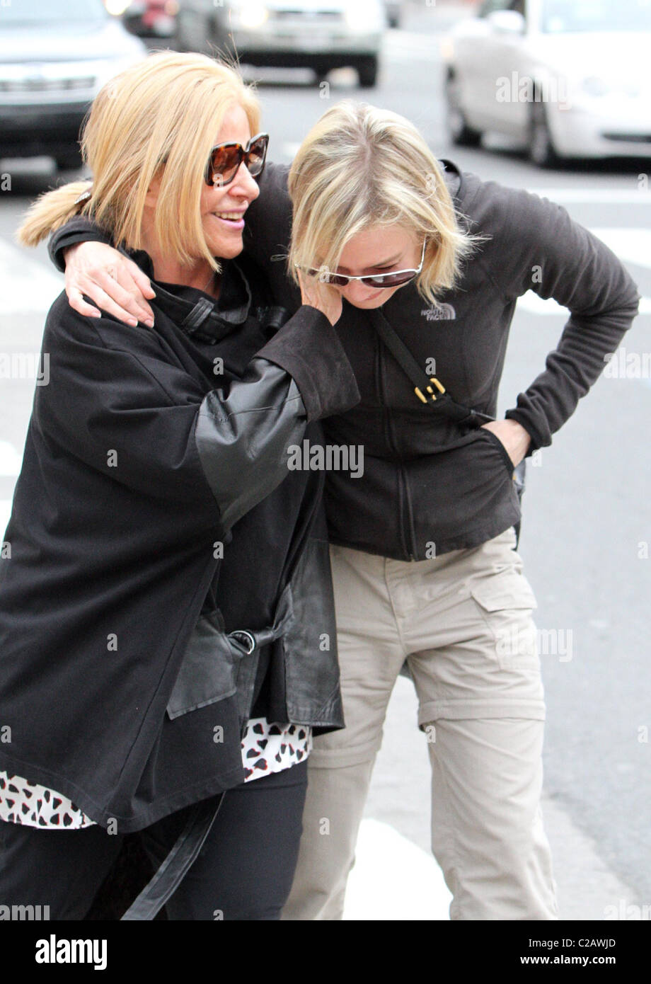 Renee Zellweger And Gloria Cooper Go Window Shopping On Main St