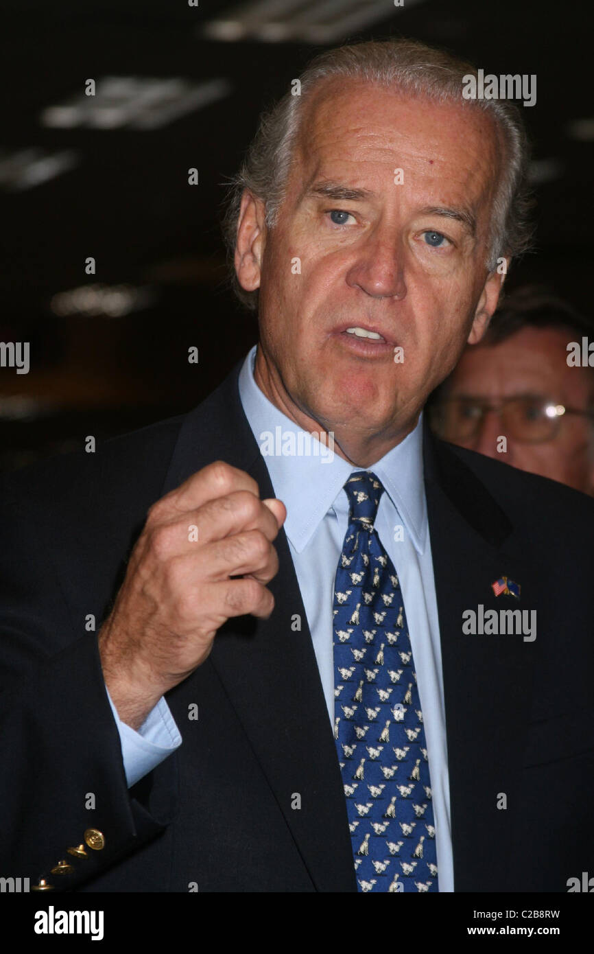 Promises to keep joe biden hi-res stock photography and images - Alamy