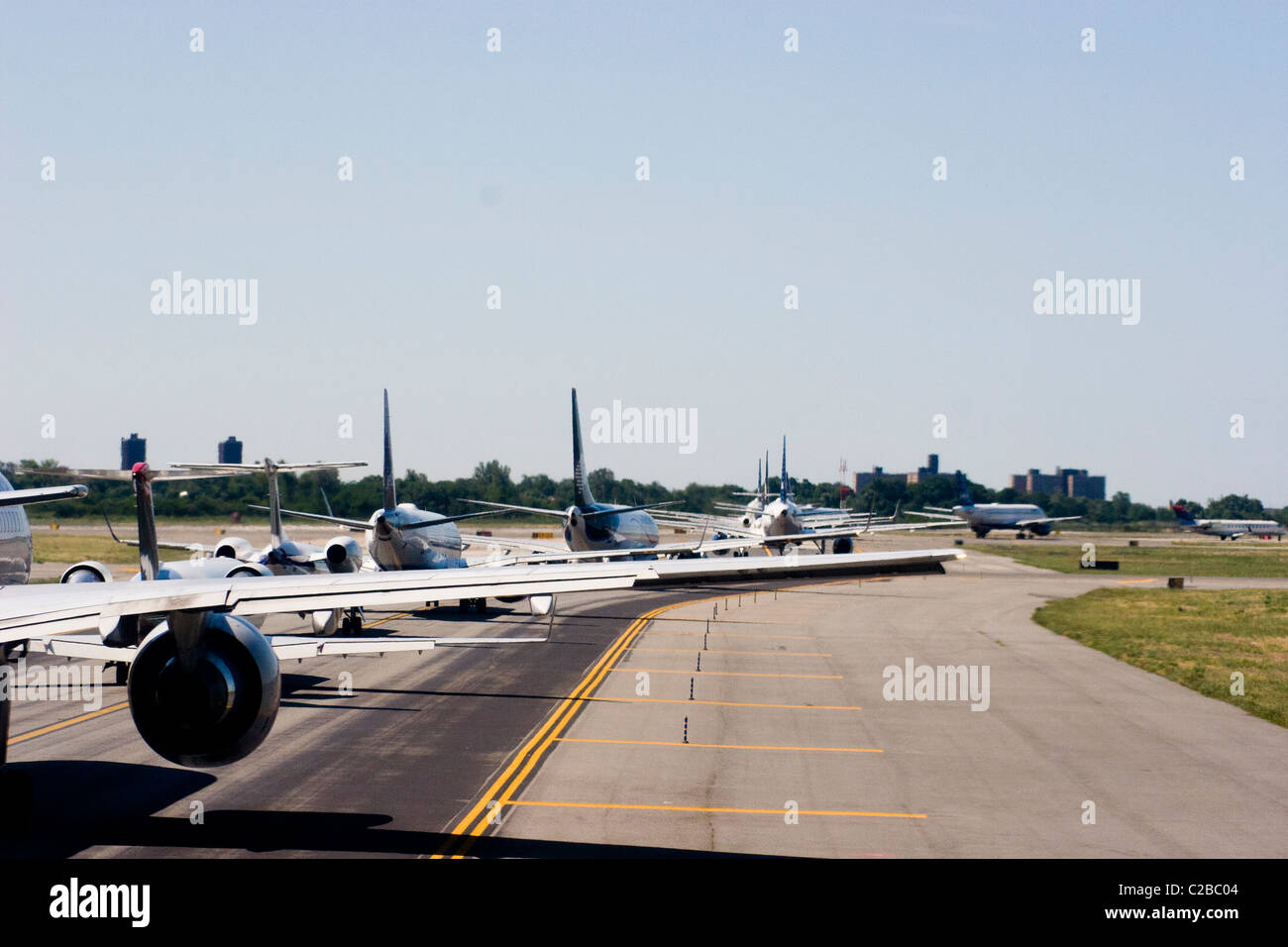 plane traffic jam at airport Stock Photo Alamy