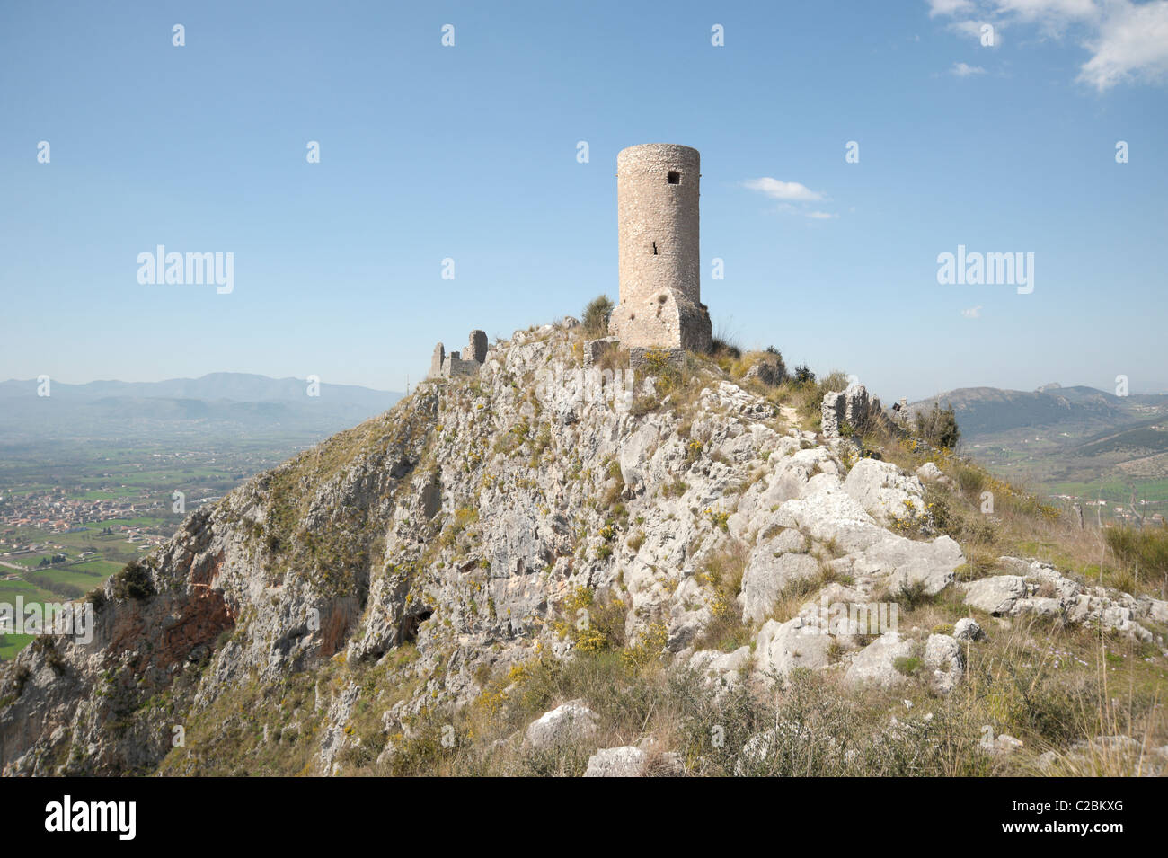 St Thomas Aquinas (Tommaso d'Aquino) restored tower with family castle ruins in Roccasecca. Stock Photo