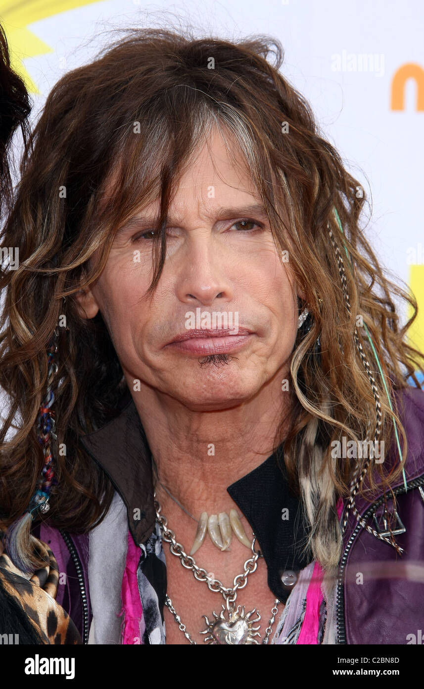 Steven tyler hi-res stock photography and images - Alamy