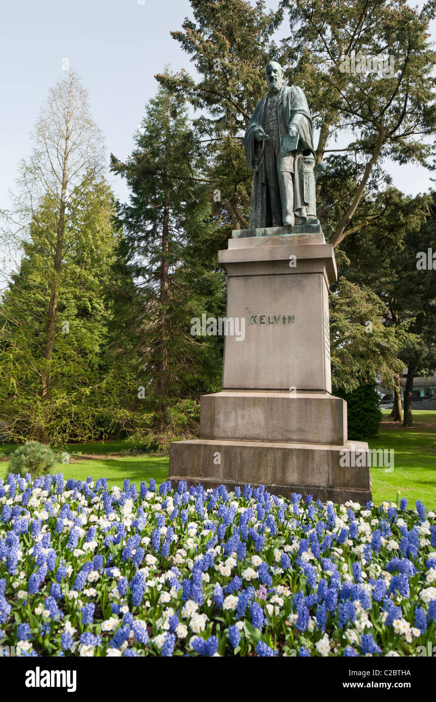 Statue of Lord Kelvin, Botanic Gardens, Belfast Stock Photo
