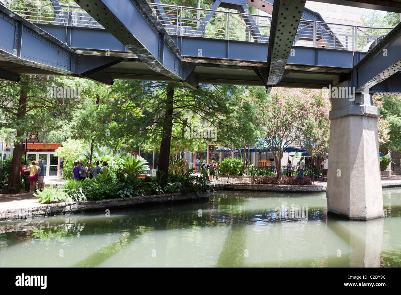 Bridge san antonio river walk hi-res stock photography and images - Alamy