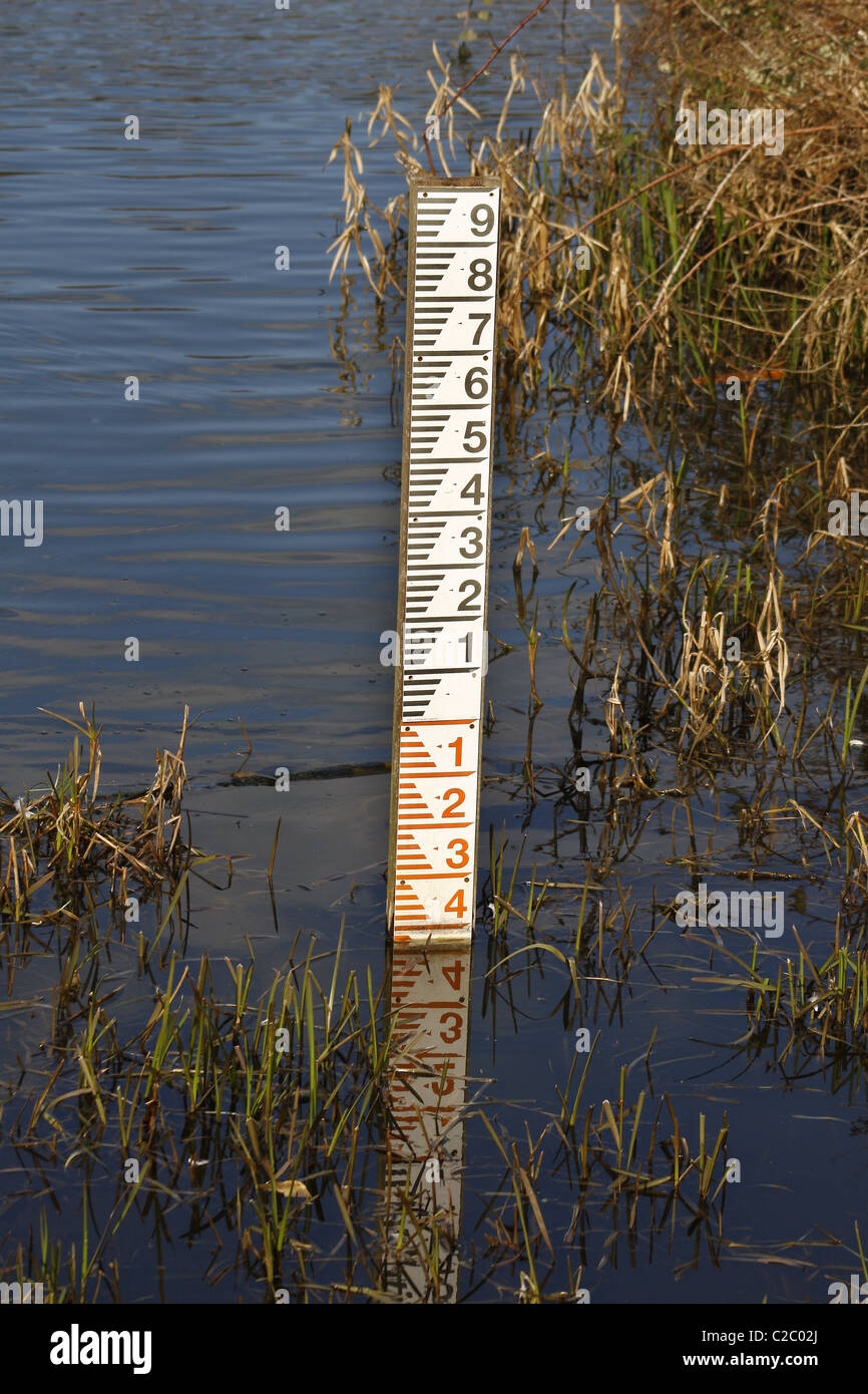 water tank depth gauge