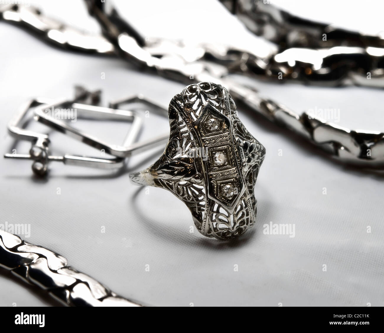 Silver filigree hi-res stock photography and images - Alamy