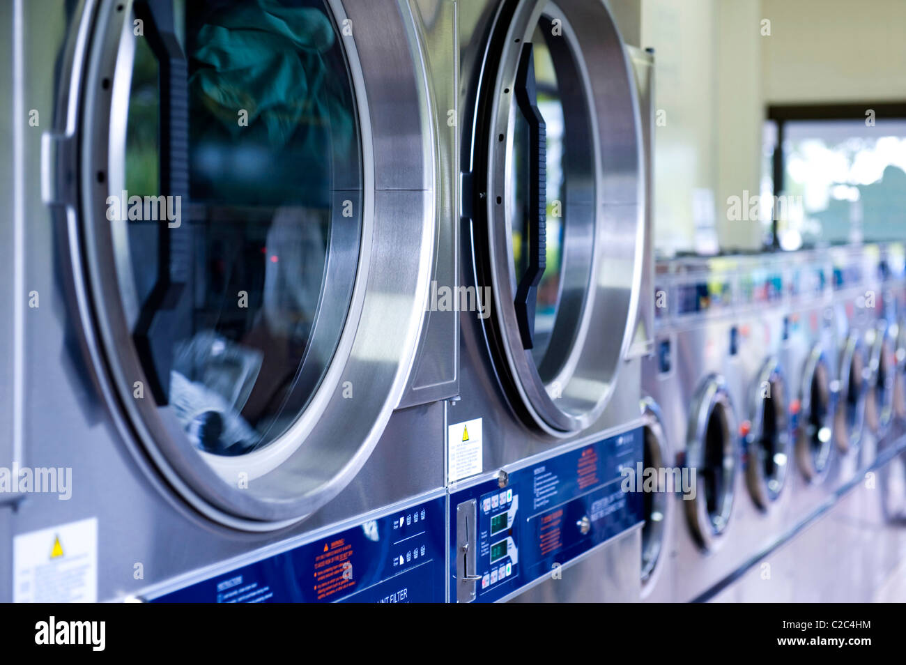 Laundromat interior hi-res stock photography and images - Alamy