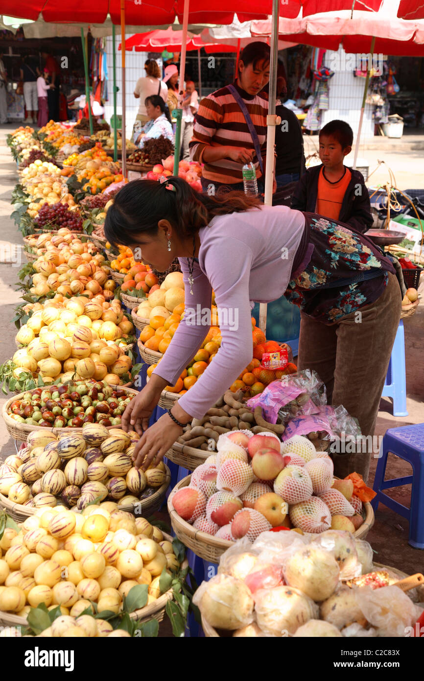 Kunming Yunnan China Stock Photo - Alamy