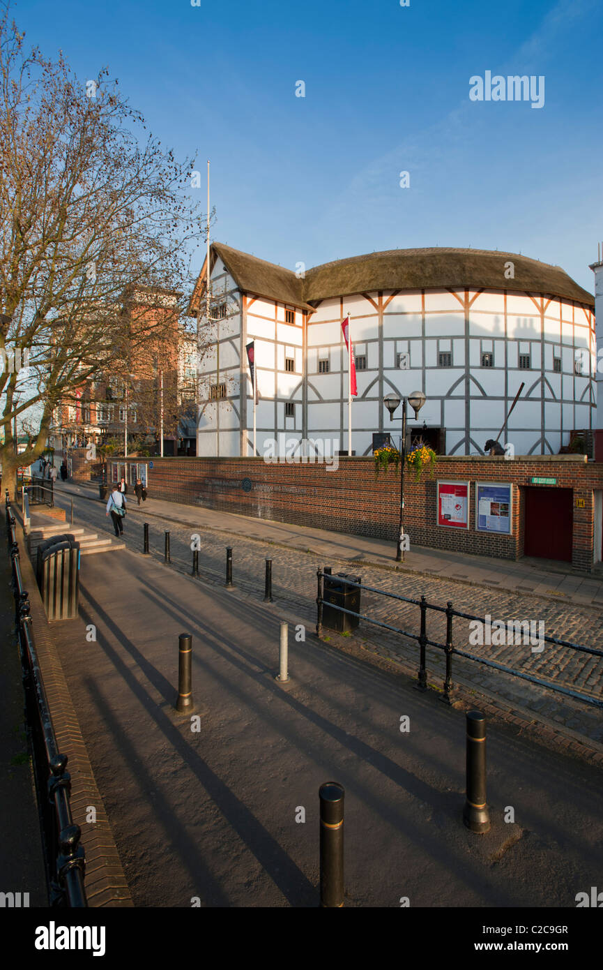 Shakespeare's Globe Theatre on the south bank of the River Thames in London, England, UK. Stock Photo