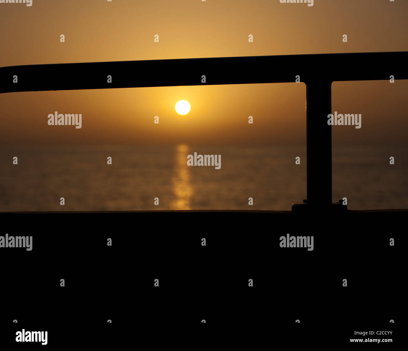 Sunset through the railing hi-res stock photography and images - Alamy