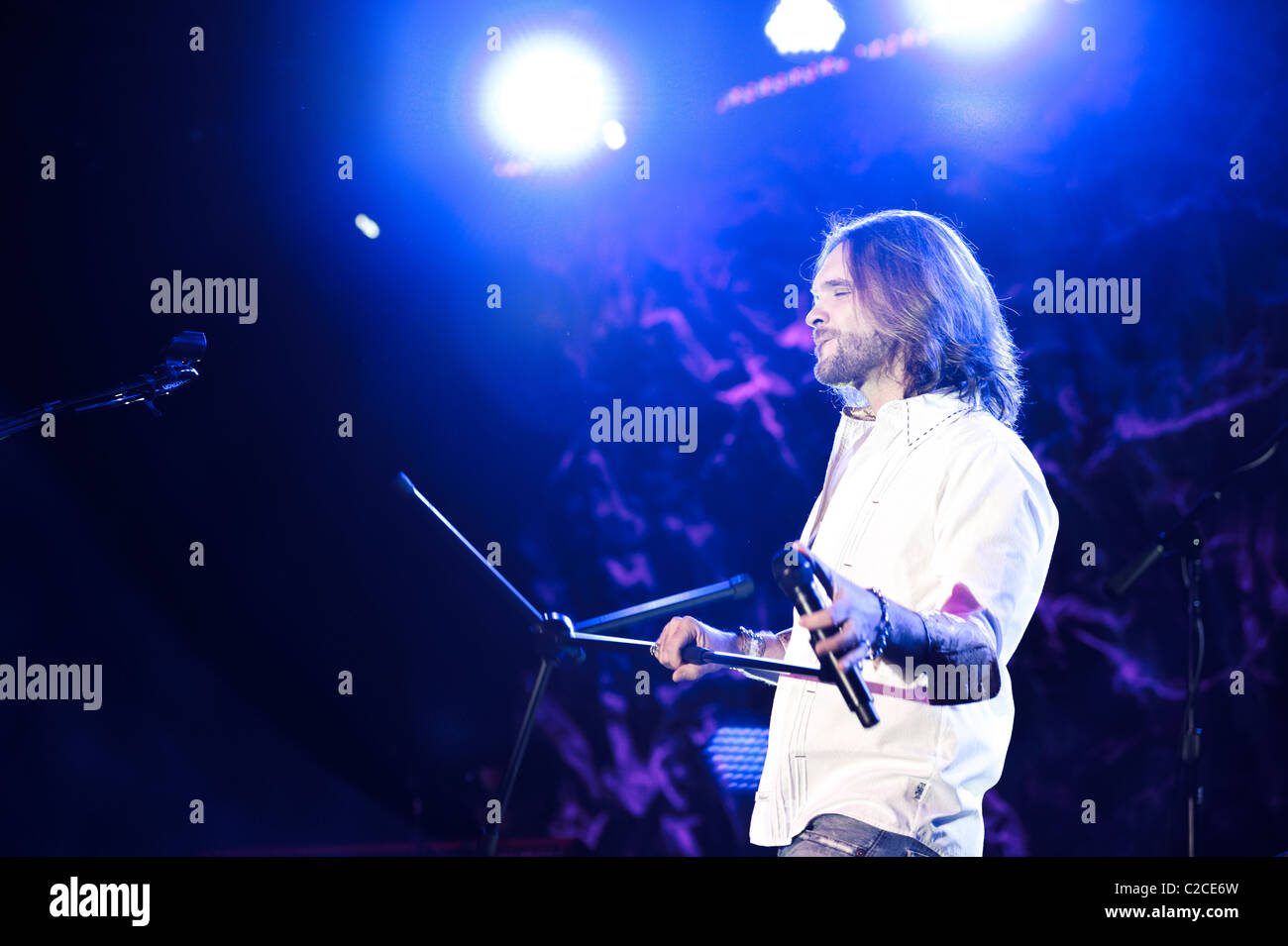 April 08, 2011, Sacramento, CA - Bo Bice performs on stage at Thunder Valley Casino in Rocklin, CA Stock Photo