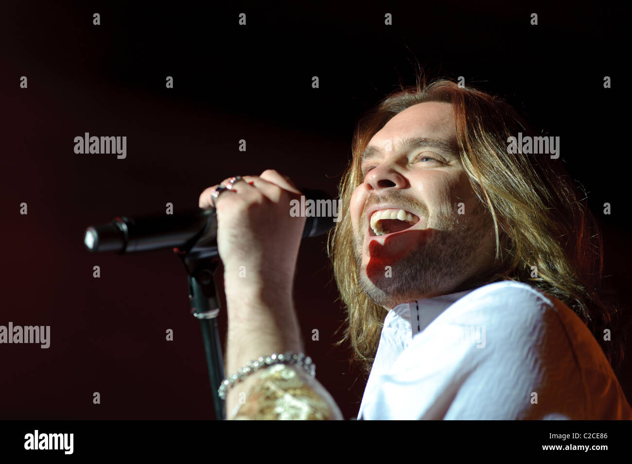 April 08, 2011, Sacramento, CA - Bo Bice performs on stage at Thunder Valley Casino in Rocklin, CA Stock Photo