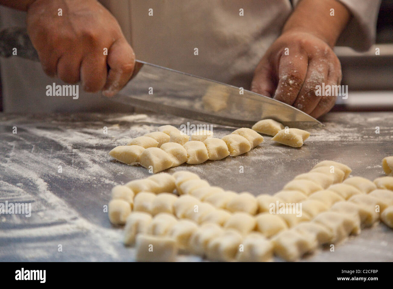 How To Prevent Tearing When Cutting Fresh Pasta preview